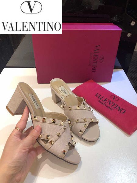 slides sandals designer ballerinas shoes luxury slippers mules brand pumps loafers women sneakers dress high heels 5nl6, Black;white
slides sandals designer ballerinas shoes luxury slippers mules brand pumps loafers women sneakers dress high heels 5nl6, Black;white