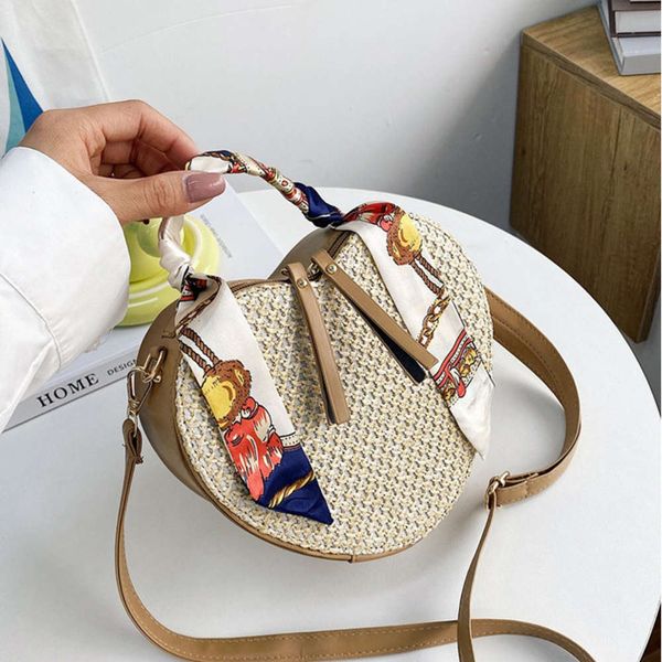 taoxin portable straw woven women's bag 2021 autumn and winter fashion shoulder silk scarf menger
taoxin portable straw woven women's bag 2021 autumn and winter fashion shoulder silk scarf menger