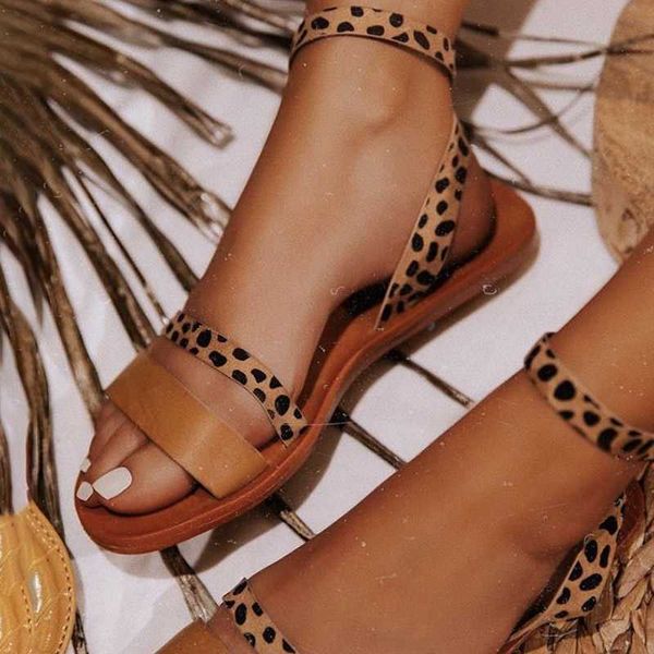 summer women's sandals fashion rhinestone fat bottom female clip toe shoes outdoor beach ladies sandal woman new 2021 y0721, Black
summer women's sandals fashion rhinestone fat bottom female clip toe shoes outdoor beach ladies sandal woman new 2021 y0721, Black