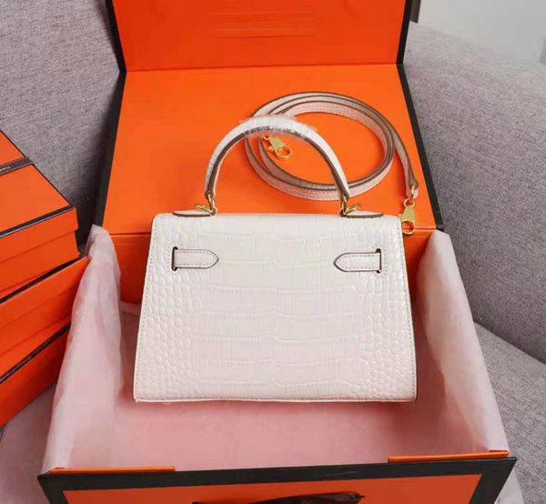 mini second generation bag stuff sacks crocodile pattern handbag women custom alligator cowhide bags 10colors without box 
mini second generation bag stuff sacks crocodile pattern handbag women custom alligator cowhide bags 10colors without box