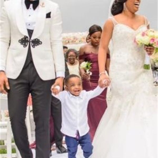 men's suits & blazers personalized western standard ivory decoration of the body dressed in tuxedo groom men's wedding (standard m, White;black
men's suits & blazers personalized western standard ivory decoration of the body dressed in tuxedo groom men's wedding (standard m, White;black