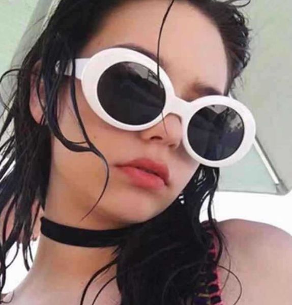european and american fashion trend sunglasses personality street ssmall frame show thin, White;black
european and american fashion trend sunglasses personality street ssmall frame show thin, White;black