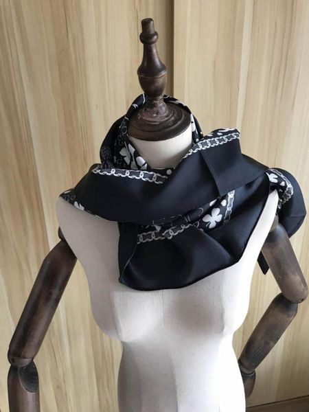 scarves 2021 arrival fashion elegant flower 100% silk scarf 90*90 cm square shawl twill wrap for women lady girl, Blue;gray
scarves 2021 arrival fashion elegant flower 100% silk scarf 90*90 cm square shawl twill wrap for women lady girl, Blue;gray