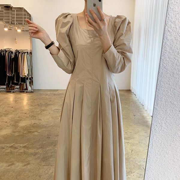 casual dresses wiccon 2021 autumn korean chic elegant square collar pleated bubble sleeve women's fashion mid-calf dress, Black;gray
casual dresses wiccon 2021 autumn korean chic elegant square collar pleated bubble sleeve women's fashion mid-calf dress, Black;gray