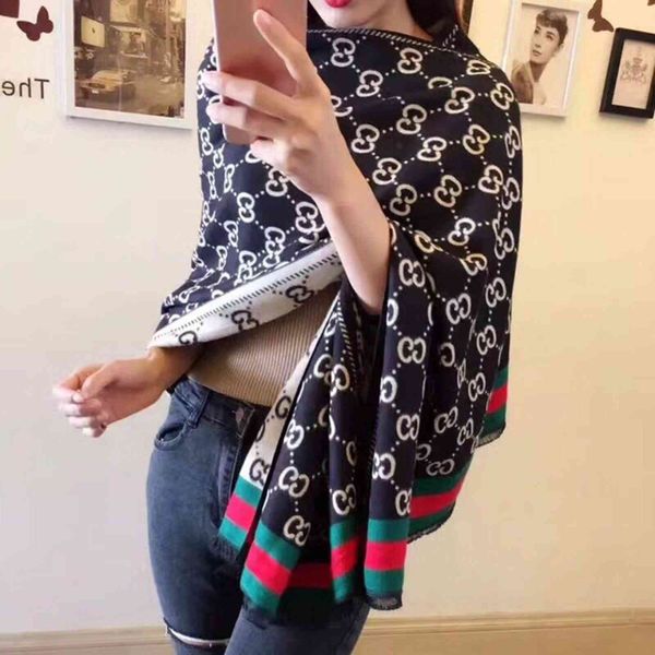 the new design autumn and winter double jacquard tassel long women's double-sided cashmere shawl scarf, Blue;gray
the new design autumn and winter double jacquard tassel long women's double-sided cashmere shawl scarf, Blue;gray