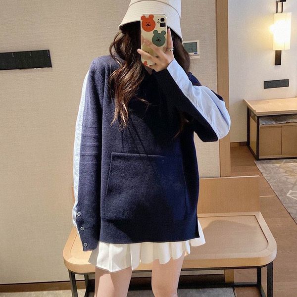 autumn tb shirt stitched sweater men's and same women's loose hooded pullover couple's four-way hoodie jacket, White;black
autumn tb shirt stitched sweater men's and same women's loose hooded pullover couple's four-way hoodie jacket, White;black