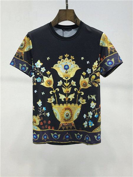 2021 crown king designer mens t shirt summer fashion letters tees classic royal short sleeve streetwear hip-hop shirts europe america casual, White;black 
2021 crown king designer mens t shirt summer fashion letters tees classic royal short sleeve streetwear hip-hop shirts europe america casual, White;black