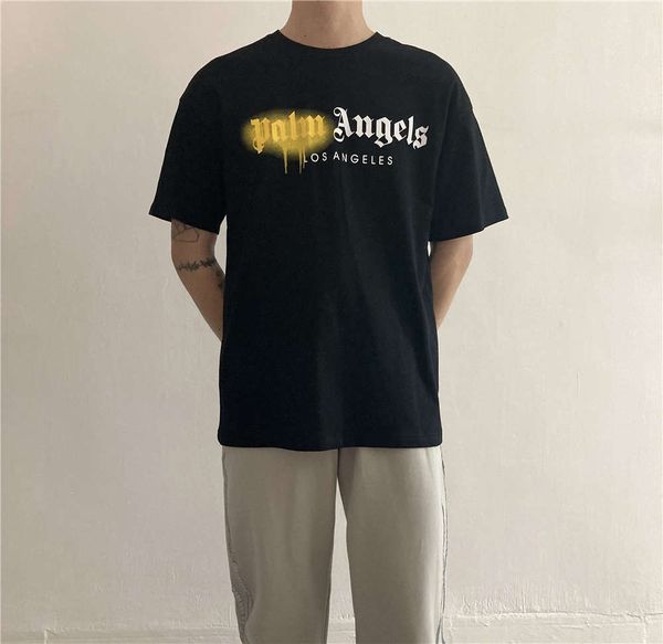 summer spray, doodle, short sleeved t-shirt, coupl drs up in mid long style, White;black
summer spray, doodle, short sleeved t-shirt, coupl drs up in mid long style, White;black