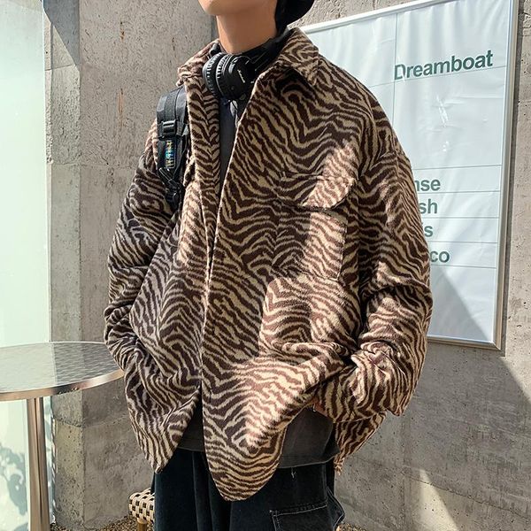 men's jackets 2021 brand clothing spring leopard grain printed casual jackets/mle, Black;brown
men's jackets 2021 brand clothing spring leopard grain printed casual jackets/mle, Black;brown
