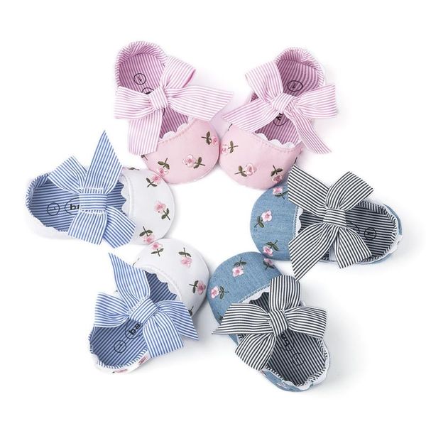 floral embroidery baby shoes for born girl striped bow first walker soft soles cute toddler anti-slip princess shoe walkers
floral embroidery baby shoes for born girl striped bow first walker soft soles cute toddler anti-slip princess shoe walkers