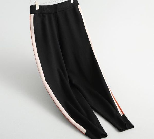 women's pants & capris 2021 autumn and winter fashion knit warm harem with striped loose sports trousers, Black;white
women's pants & capris 2021 autumn and winter fashion knit warm harem with striped loose sports trousers, Black;white