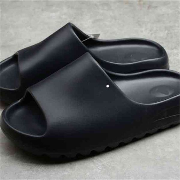 yeesy slide foam bone black green fashion sports slippers white khaki men women indoor outdoor sandal basketball shoes football sneakers siz
yeesy slide foam bone black green fashion sports slippers white khaki men women indoor outdoor sandal basketball shoes football sneakers siz