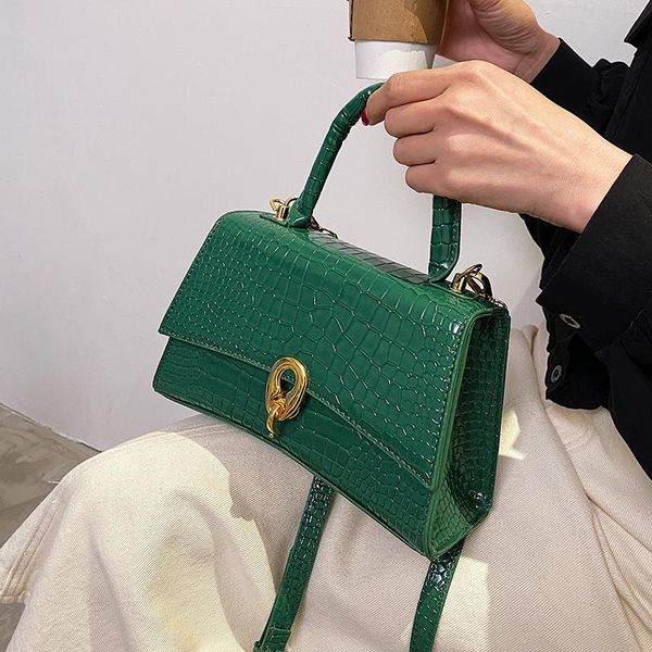 crocodile pattern handbags pu leather design small shoulder crossbody bags for women 2021 summer luxury fashion travel totes
crocodile pattern handbags pu leather design small shoulder crossbody bags for women 2021 summer luxury fashion travel totes