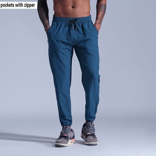 running bintuoshi men soccer training pants with zipper pockets jogging fitness pants workout sport, Black;blue
running bintuoshi men soccer training pants with zipper pockets jogging fitness pants workout sport, Black;blue