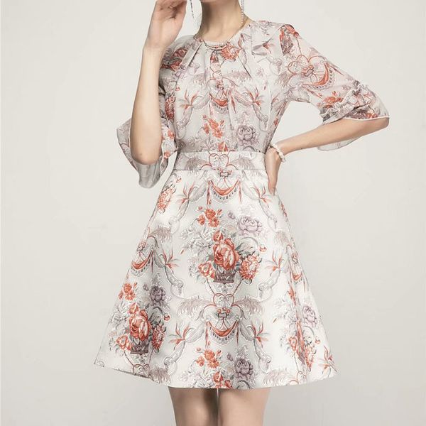 dress spring vintage style printing frilly flower thin fitting sleeves plied chiffon dressed up by women quality, Black;gray
dress spring vintage style printing frilly flower thin fitting sleeves plied chiffon dressed up by women quality, Black;gray