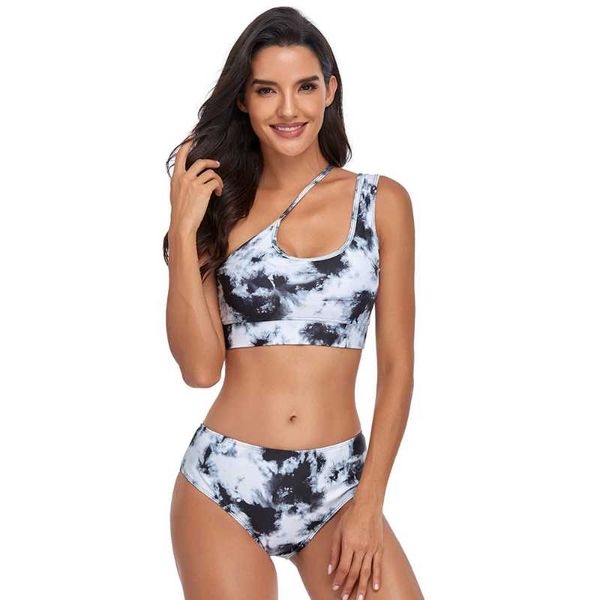one-piece suits women's bikinis suit tie dye one-shouder feminine summer swimsuits set large size woman 2 pieces high waist tankini bea
one-piece suits women's bikinis suit tie dye one-shouder feminine summer swimsuits set large size woman 2 pieces high waist tankini bea