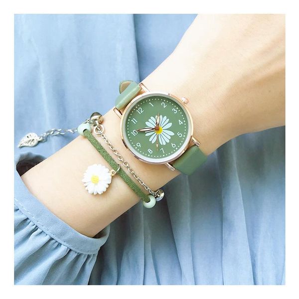 wristwatches fresh daisy dial design ladies 2021 fashion casual women flower watches simple number woman leather quartz watch, Slivery;brown
wristwatches fresh daisy dial design ladies 2021 fashion casual women flower watches simple number woman leather quartz watch, Slivery;brown