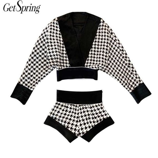 getspring women set long sleeve deep v neck tweed coat high waist wide leg shorts two piece temperament 2 peice short 210601, White
getspring women set long sleeve deep v neck tweed coat high waist wide leg shorts two piece temperament 2 peice short 210601, White