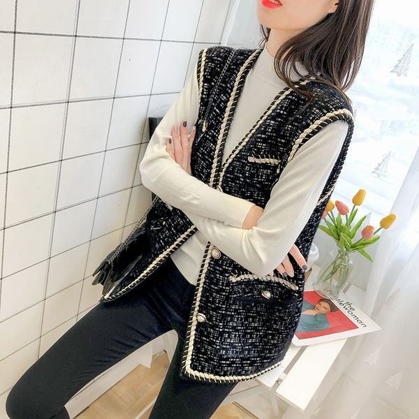 autumn small fragrance sweater, cardigan, coat, women's autumn and winter waterproof mink sleevels knitted vt, Black;white
autumn small fragrance sweater, cardigan, coat, women's autumn and winter waterproof mink sleevels knitted vt, Black;white
