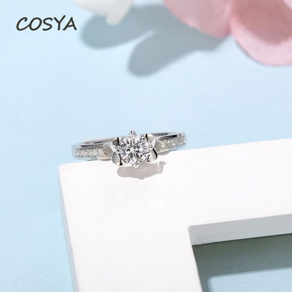 real moissanite fine jewelry d color 0.5 100% 925 sterling silver engagement rings women flower design wholesale cluster, Golden;silver
real moissanite fine jewelry d color 0.5 100% 925 sterling silver engagement rings women flower design wholesale cluster, Golden;silver