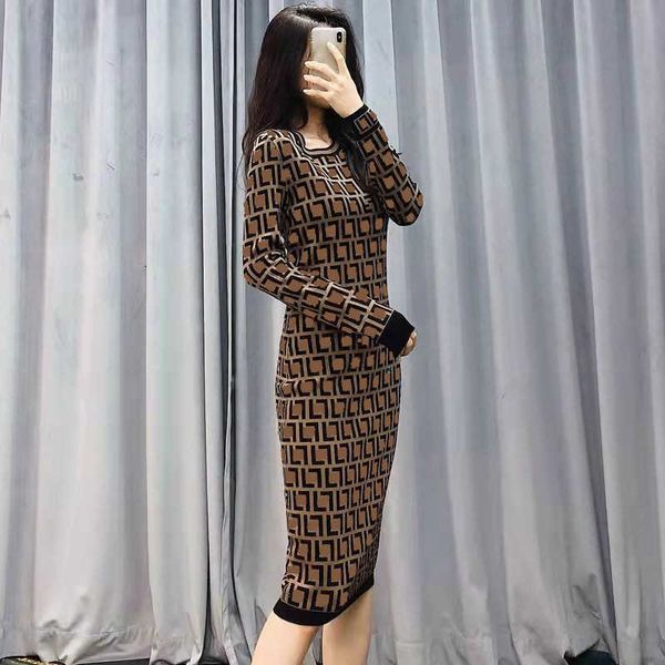 designer women dress women's knitted casual dresses classic letter round neck pullover retro fashion dress sweater, Black;gray
designer women dress women's knitted casual dresses classic letter round neck pullover retro fashion dress sweater, Black;gray