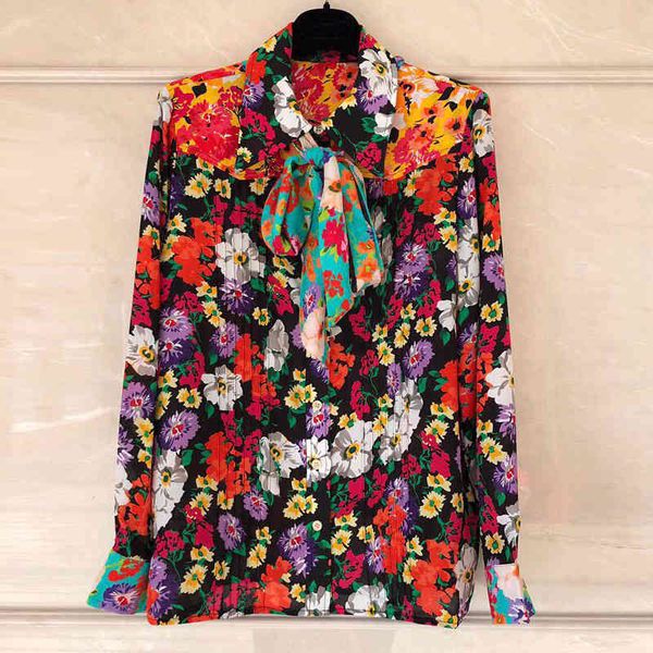 shirts shirt 2021 summer women's fashion printed all-match flowers long sleeve buttons silk shirt, White
shirts shirt 2021 summer women's fashion printed all-match flowers long sleeve buttons silk shirt, White