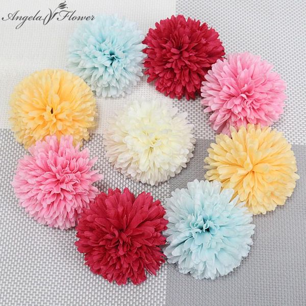 decorative flowers & wreaths 5pcs/lot hi-q pompom artificial heads silk chrysanthemum diy party supplies wedding home decor garland wall mat
decorative flowers & wreaths 5pcs/lot hi-q pompom artificial heads silk chrysanthemum diy party supplies wedding home decor garland wall mat