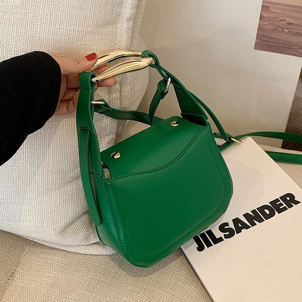 metal handle pu leather saddle crossbody bags for women 2021 summer mini shoulder handbags ladies luxury purses cross body
metal handle pu leather saddle crossbody bags for women 2021 summer mini shoulder handbags ladies luxury purses cross body