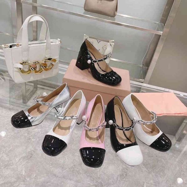 2021 medium heel small fragrance single shoes thick french round head high pearl white mary women, Black
2021 medium heel small fragrance single shoes thick french round head high pearl white mary women, Black