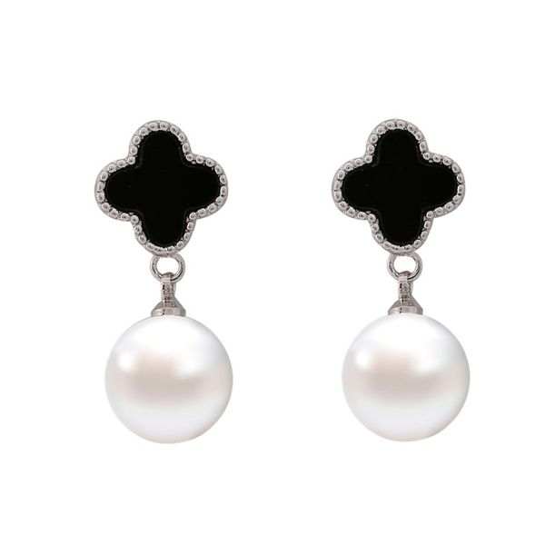 2019 fashion copper four-leaf clover pearl earrings for women luxury designer pearl jewelry, Golden;silver
2019 fashion copper four-leaf clover pearl earrings for women luxury designer pearl jewelry, Golden;silver
