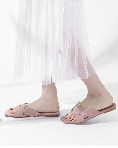 slippers mr co 2021 summer women's shoes sandals women fashion comfortable flip flops wear and, Black
slippers mr co 2021 summer women's shoes sandals women fashion comfortable flip flops wear and, Black