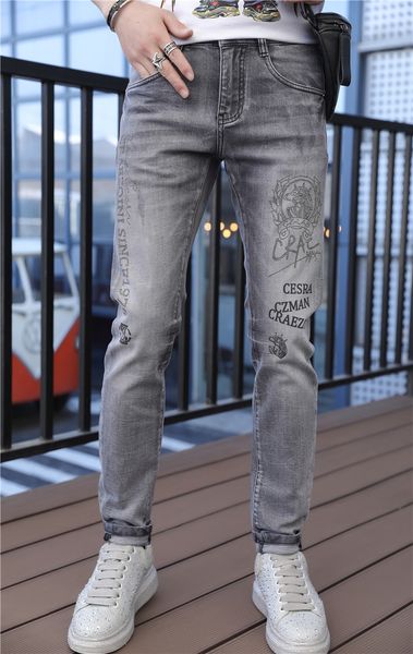 jean the spring and summer broca de goods simple folk all-match fashion male brim pants, Blue
jean the spring and summer broca de goods simple folk all-match fashion male brim pants, Blue