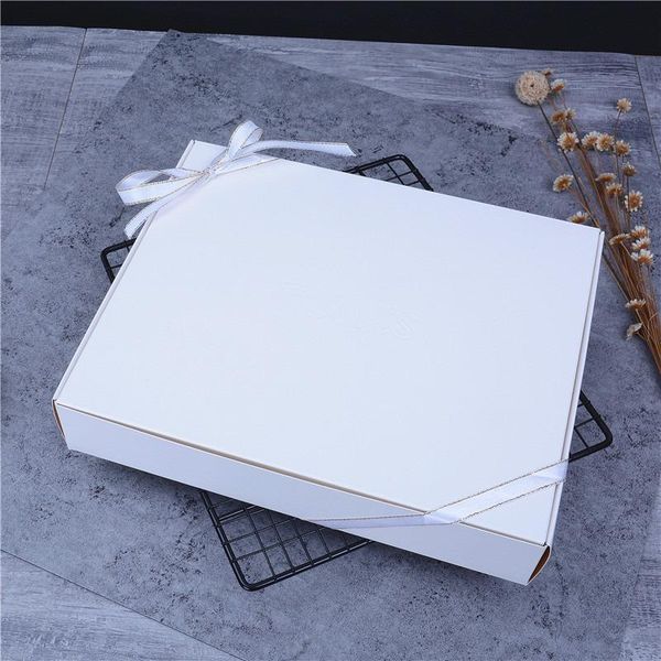 gift wrap 26x21x5cm thanks white boxes packaging cardboard box paperboard cartons wholesale 10pcs/lot
gift wrap 26x21x5cm thanks white boxes packaging cardboard box paperboard cartons wholesale 10pcs/lot