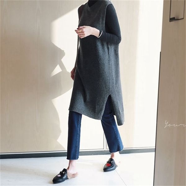 dress autumn winter long cardigan knitted women sweaters vest sleeveless warm sweater casual solid loose vestido 210417, White;black
dress autumn winter long cardigan knitted women sweaters vest sleeveless warm sweater casual solid loose vestido 210417, White;black