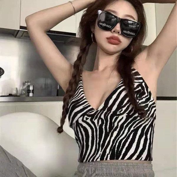 women's tanks & camis printing tank stripe sleeveless knitted crop women backless y2k print v neck vest ladies knitwear, White
women's tanks & camis printing tank stripe sleeveless knitted crop women backless y2k print v neck vest ladies knitwear, White