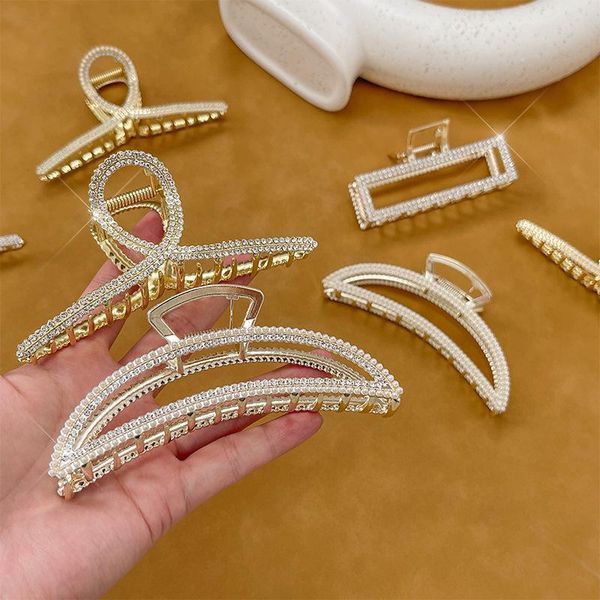hair clips 2021 women elegant luxury crystal pearls geometric big metal sweet headband hairpin fashion accessories
hair clips 2021 women elegant luxury crystal pearls geometric big metal sweet headband hairpin fashion accessories