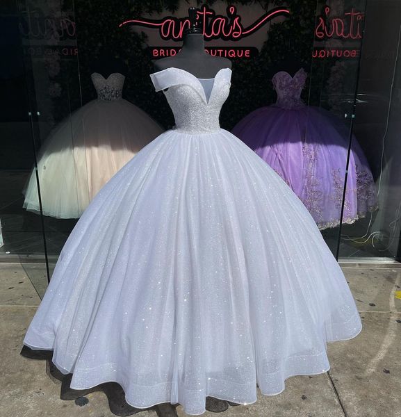 sparkly white ball gown quinceanera dresses v neck off the shoulder princess sequined tulle crystal beaded sweet 15 16 charra prom evening f, Blue;red
sparkly white ball gown quinceanera dresses v neck off the shoulder princess sequined tulle crystal beaded sweet 15 16 charra prom evening f, Blue;red