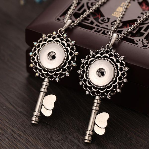 pendant necklaces key snap button necklace jewelry metal 18mm with chains for women girls accessories gift 80cm chain, Silver
pendant necklaces key snap button necklace jewelry metal 18mm with chains for women girls accessories gift 80cm chain, Silver
