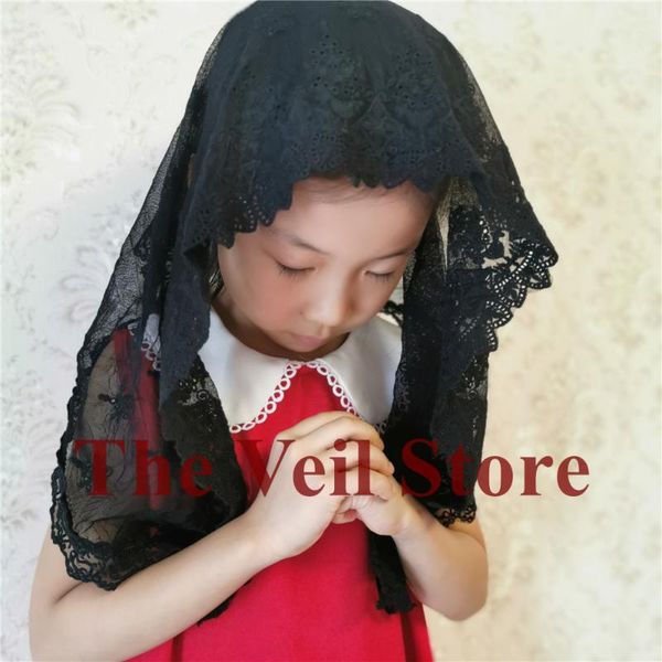 bridal veils black white lace mantilla for church girls catholic head scarves latin mass velo de novia negra voile mantille
bridal veils black white lace mantilla for church girls catholic head scarves latin mass velo de novia negra voile mantille