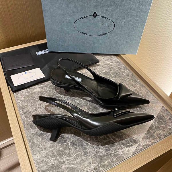 luxury ladies sandals fashion trend woman shoes real leather party wedding slippers designer woman sandals size 35-39, Black
luxury ladies sandals fashion trend woman shoes real leather party wedding slippers designer woman sandals size 35-39, Black