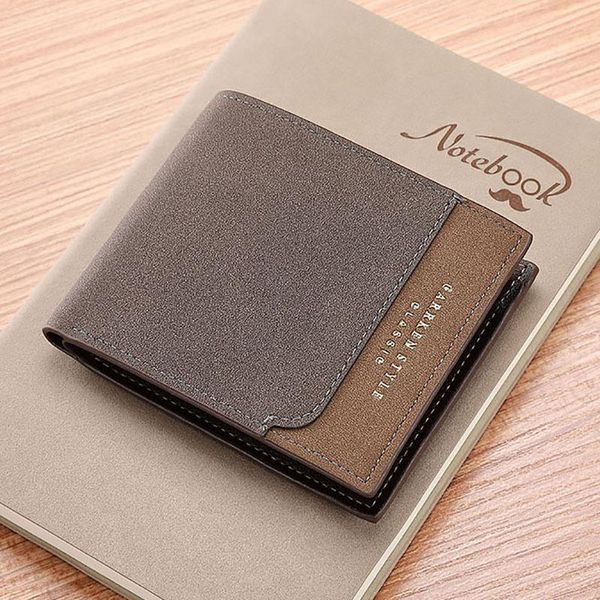 wallets 2021 retro matte card holder wallet horizontal section three fold men's short contrast color bag, Red;black
wallets 2021 retro matte card holder wallet horizontal section three fold men's short contrast color bag, Red;black