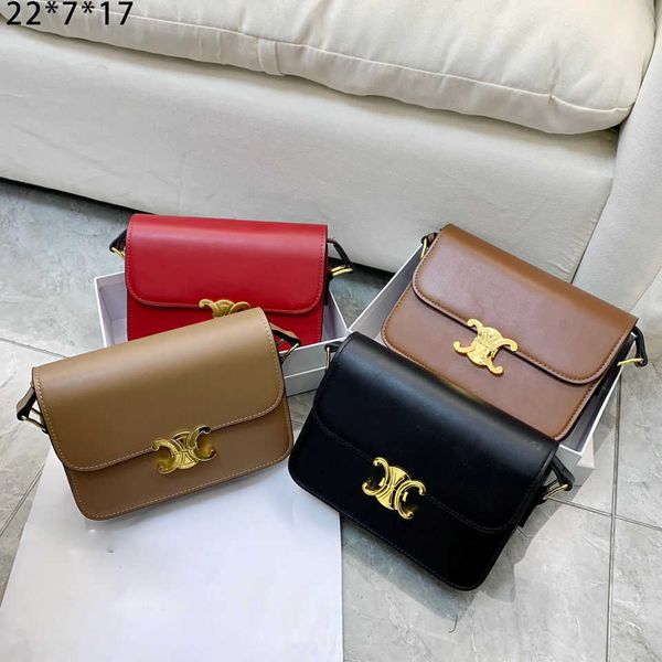 2021 new star same box tofu women's cross arch retro leather small square bag women luxurys designers ysj
2021 new star same box tofu women's cross arch retro leather small square bag women luxurys designers ysj