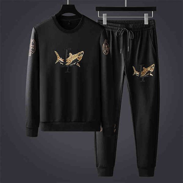 men's tracksuits embroidered shark sweater men's winter european fashion casual sportswear two-piece euri, Gray
men's tracksuits embroidered shark sweater men's winter european fashion casual sportswear two-piece euri, Gray