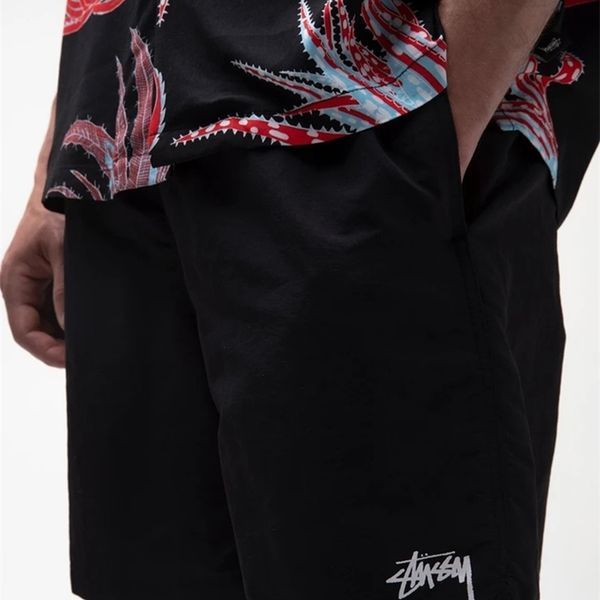 summer's men sport shorts plain casual pants running quick dry breathable hip zipper pocket 210629, White;black
summer's men sport shorts plain casual pants running quick dry breathable hip zipper pocket 210629, White;black