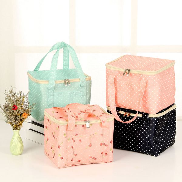 oxford insulated portable bento bag colorful ice pack square outdoor picnic bag lunch storage box
oxford insulated portable bento bag colorful ice pack square outdoor picnic bag lunch storage box