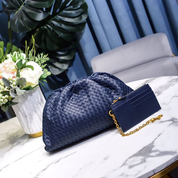 western designer t-show evening bags for women white sheepskin real leather card case with gold chain zipper around mini wallet party bag tw
western designer t-show evening bags for women white sheepskin real leather card case with gold chain zipper around mini wallet party bag tw