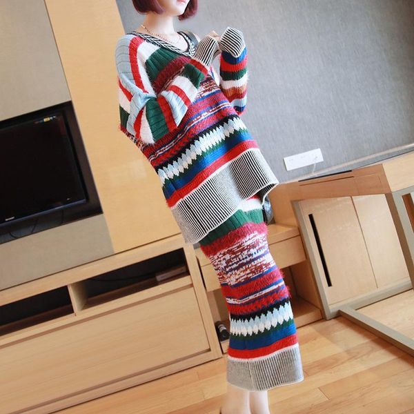 two piece dress stylish striped sweater set 2021 autumn/winter women's korean version casual knitted skirt two-pieces, White
two piece dress stylish striped sweater set 2021 autumn/winter women's korean version casual knitted skirt two-pieces, White