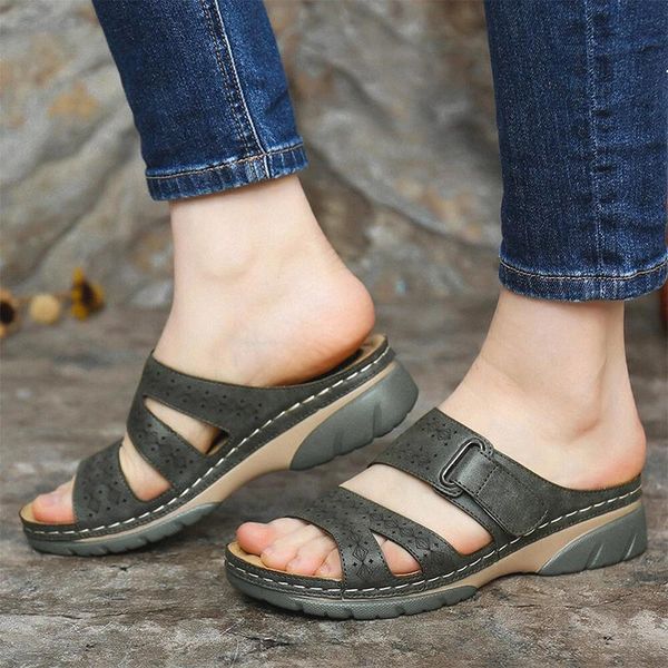 women slippers sewing wedges plus size hollow out breathable ladies hook loop mid heel female open toe solid casual shoes, Black
women slippers sewing wedges plus size hollow out breathable ladies hook loop mid heel female open toe solid casual shoes, Black