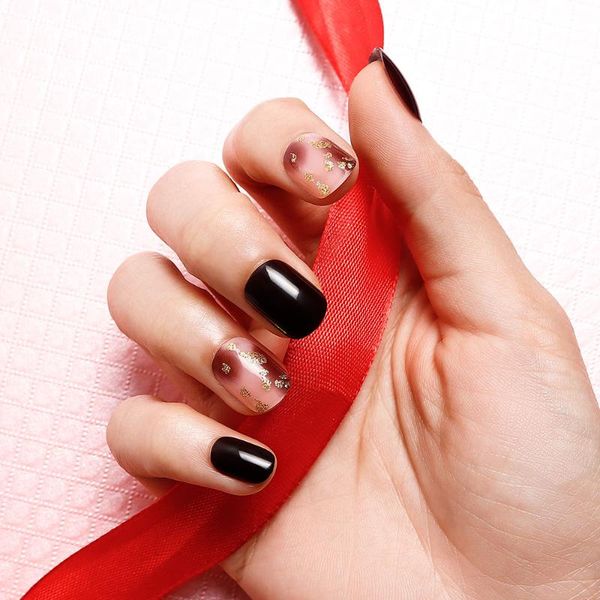 gold glitter press on nails short style daily wear nude pink purple lady false oval shape nail art tips hand decoration, Red;gold
gold glitter press on nails short style daily wear nude pink purple lady false oval shape nail art tips hand decoration, Red;gold