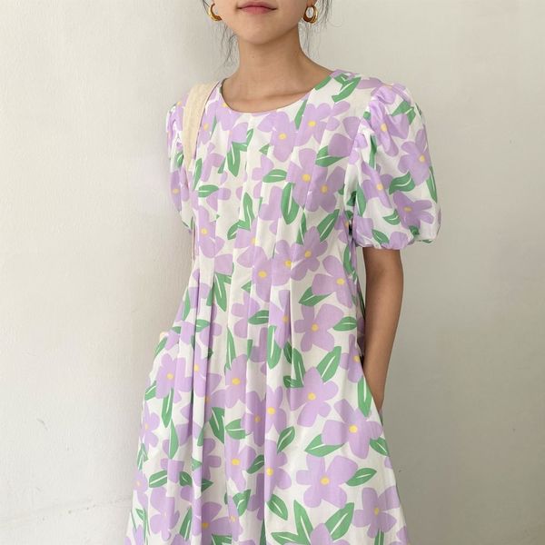 wonder women summer round collar folds long floral dress puff sleeve slim waist a-line midi dresses 210510, Black;gray
wonder women summer round collar folds long floral dress puff sleeve slim waist a-line midi dresses 210510, Black;gray
